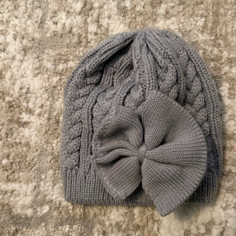 Cozy Kids Cable Knit Beanie with Bow OS Baby